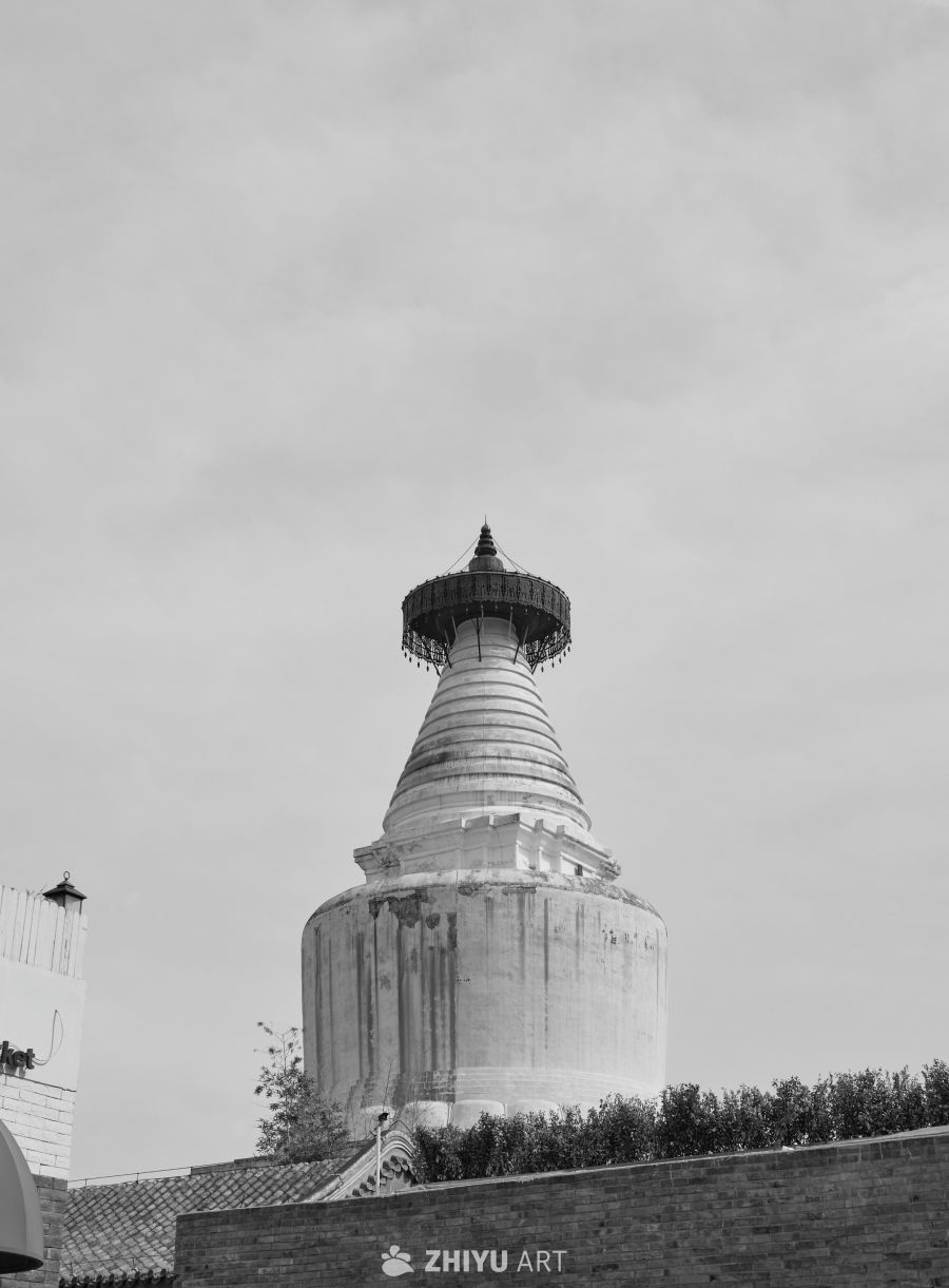 北京市西城区妙应寺白塔建筑细节特写