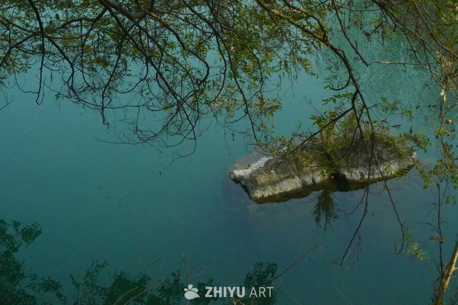 湖水