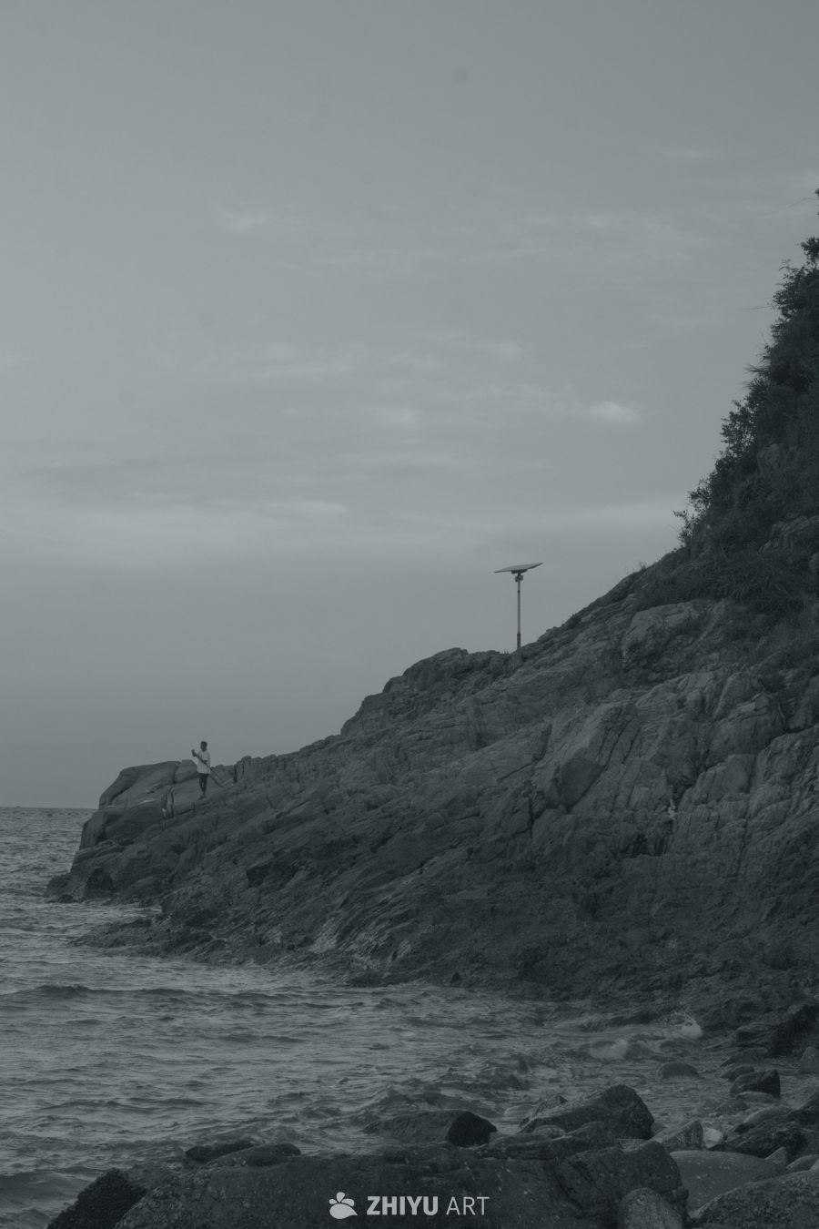 海岸孤影