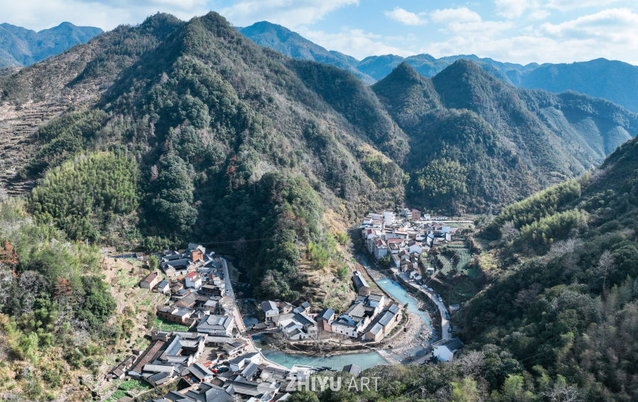浙江金华武义山下鲍村航拍全景 1
