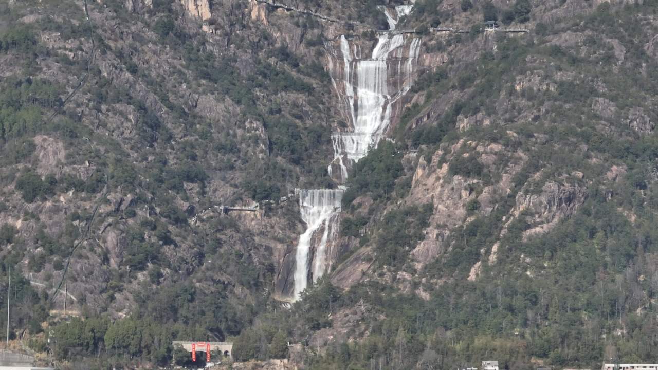 浙江台州天台山大瀑布