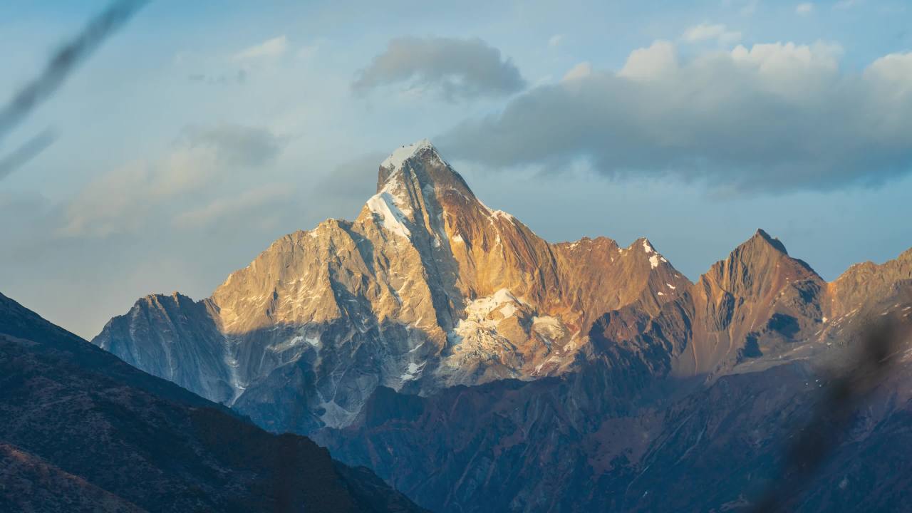 四姑娘山幺妹峰延时