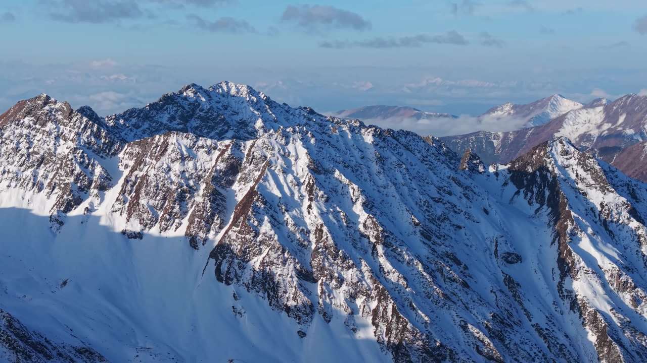 小金龙色峰 3