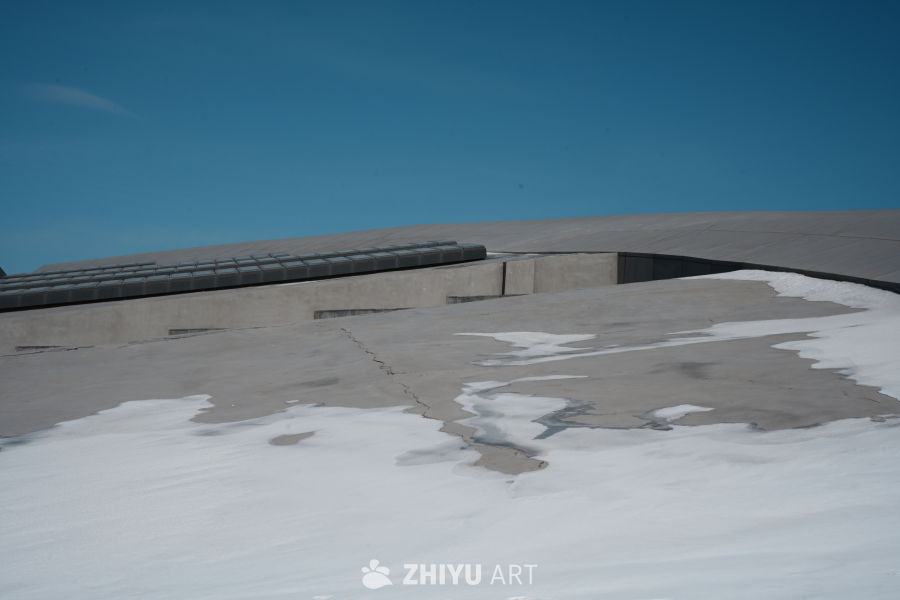 雪后建筑一角