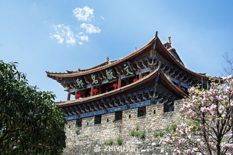 古城墙春景