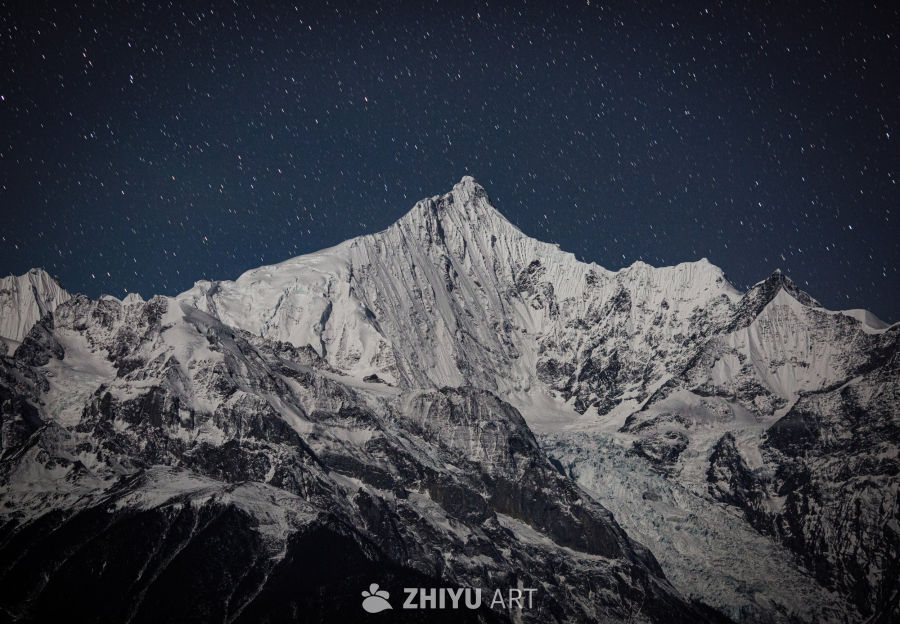 梅里雪山